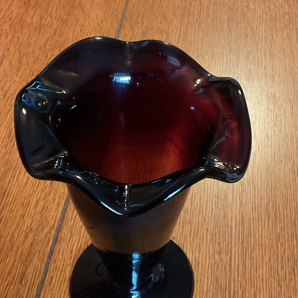 Elegant dark purple vase.
